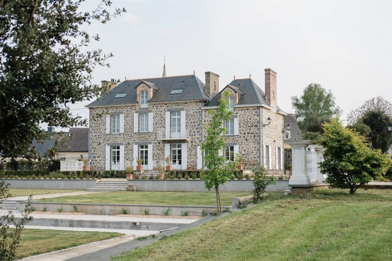 Domaine Les Jardins Darsene Panzió Tinténiac Kültér fotó